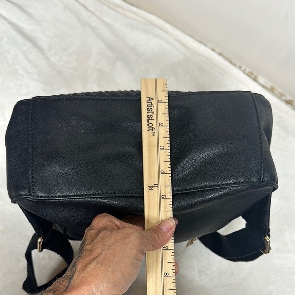 Moda Luxe Black Weaved  Backpack - Picture 9 of 13